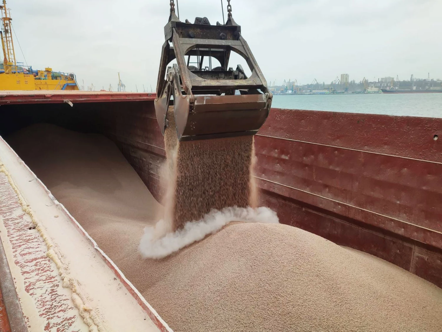 Ligret Trading exported 2127.7 tons of wheat bran to Turkey